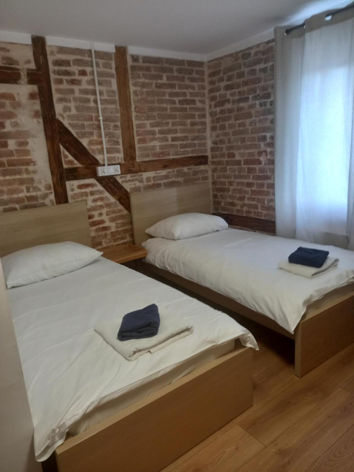 Leon'S Rooms Жары Экстерьер фото